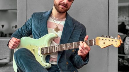 Live Music: Naiko (Singer & Guitarist) | The Cricketers, Horsell