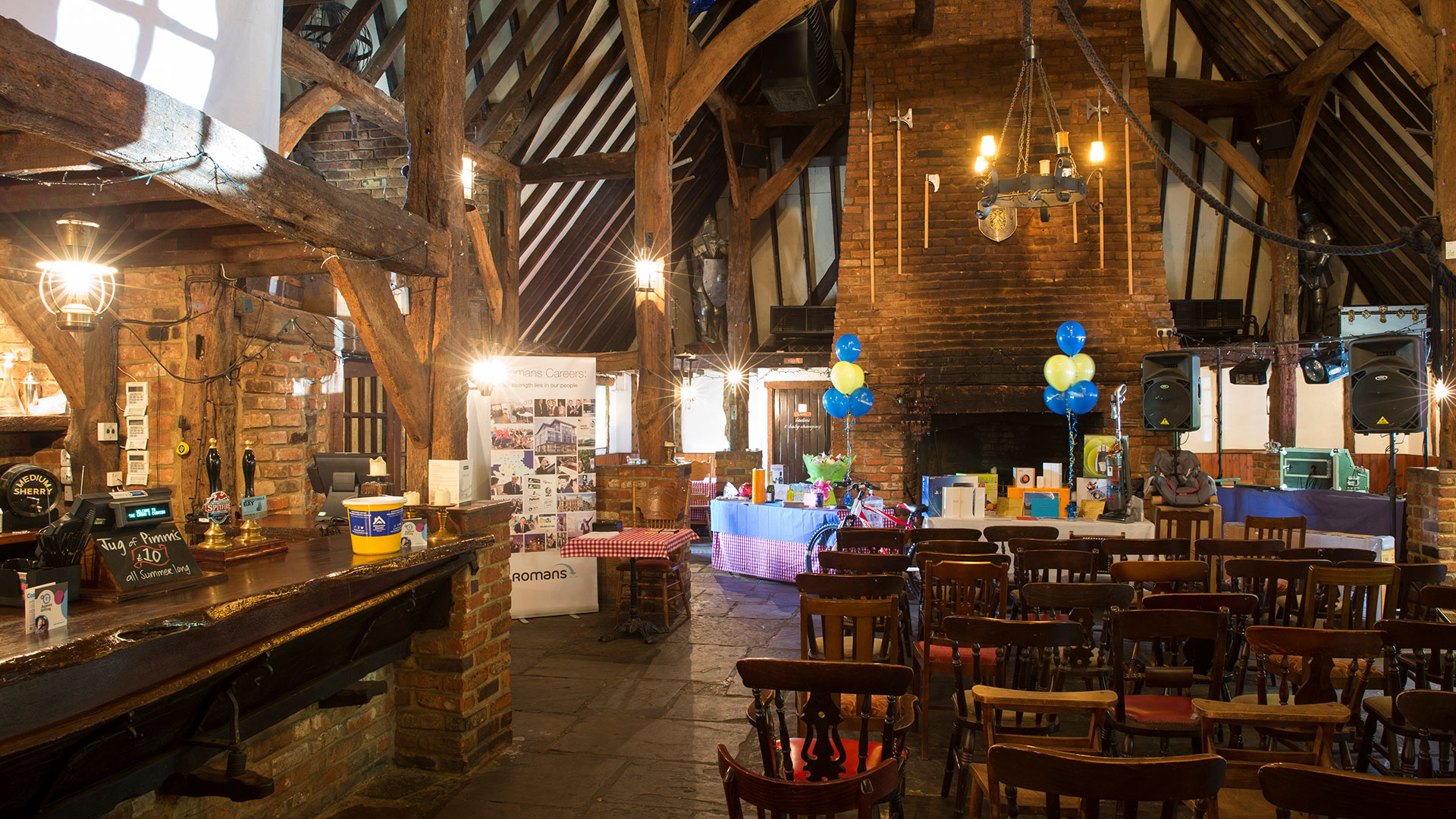 Gallery The Crown & Cushion The Crown & Cushion